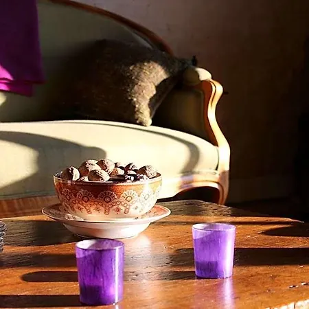 La Passiflore Alojamento de Acomodação e Pequeno-almoço Bossiere