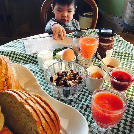 Alojamento de Acomodação e Pequeno-almoço La Passiflore Bossiere