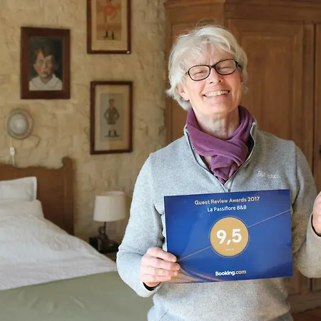 La Passiflore Bed & Breakfast Bossiere