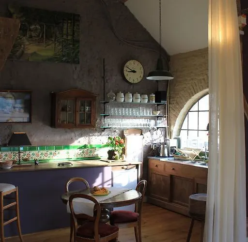La Passiflore Bed & Breakfast Bossiere