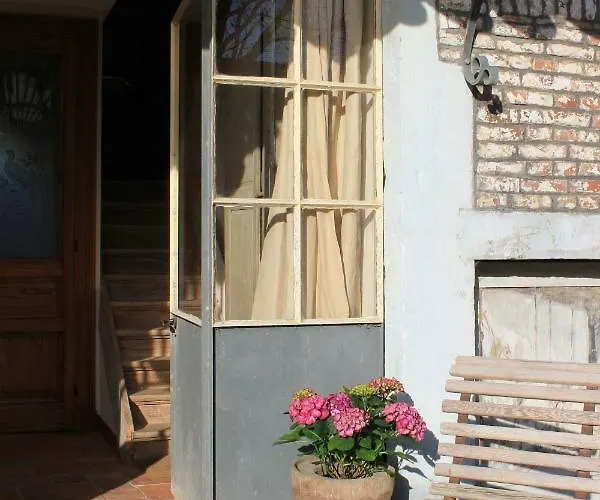 Bed & Breakfast La Passiflore Bossiere